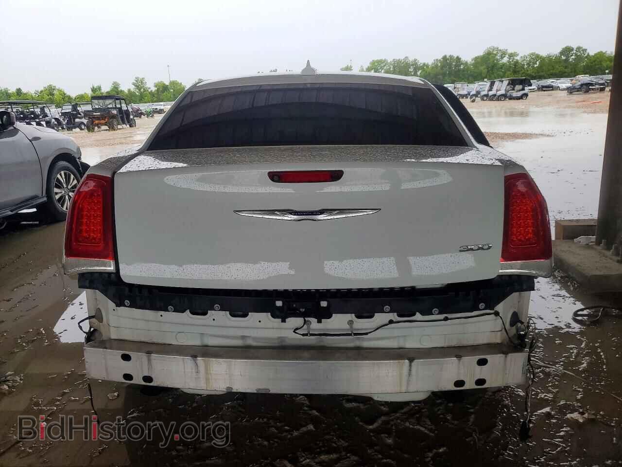 2019 CHRYSLER 300 - VIN: 2C3CCAAG4KH511736 - Photo 6