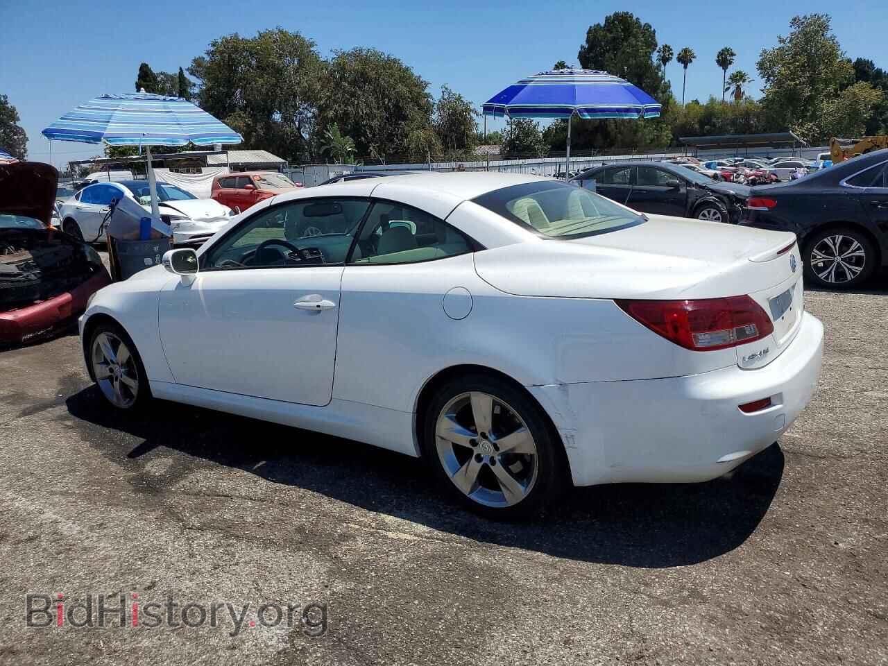 2010 LEXUS IS - VIN: JTHFF2C22A2514065 - Photo 2