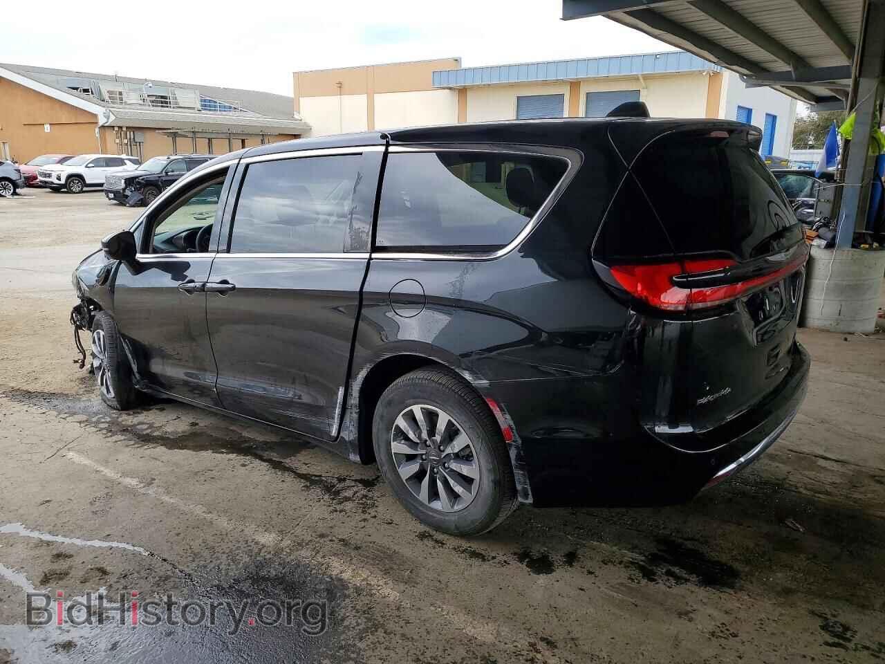 2024 CHRYSLER PACIFICA - VIN: 2C4RC1S77RR102655 - Фото 2