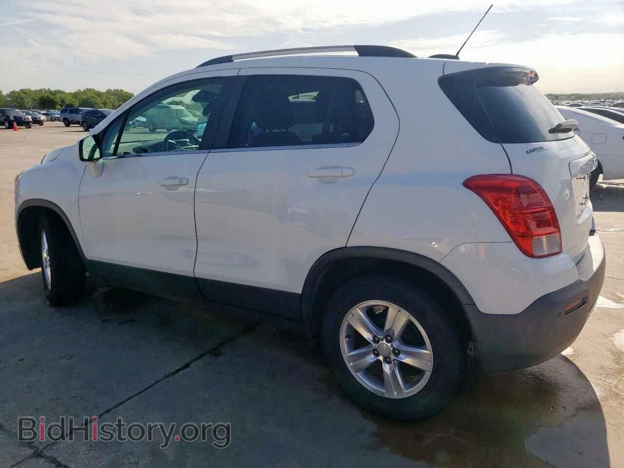 2016 CHEVROLET TRAX - VIN: 3GNCJLSB9GL255583 - Фото 2