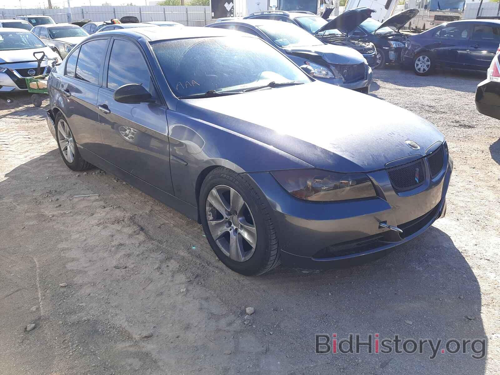 Photo WBAVB13546PT21758 - BMW 3 SERIES 2006