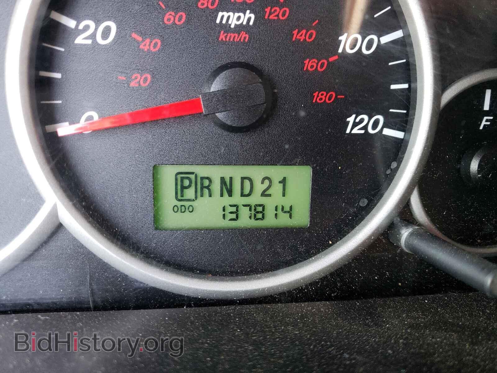 2006 MAZDA TRIBUTE - VIN: 4F2YZ04196KM03189 - Фото 8