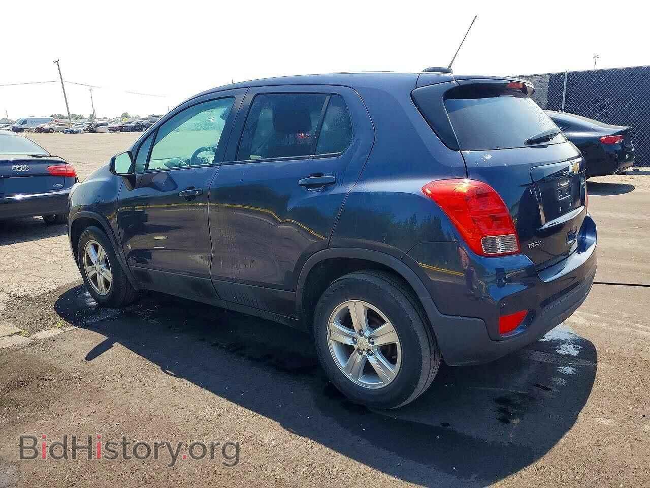 2019 CHEVROLET TRAX - VIN: 3GNCJKSB2KL220645 - Фото 2