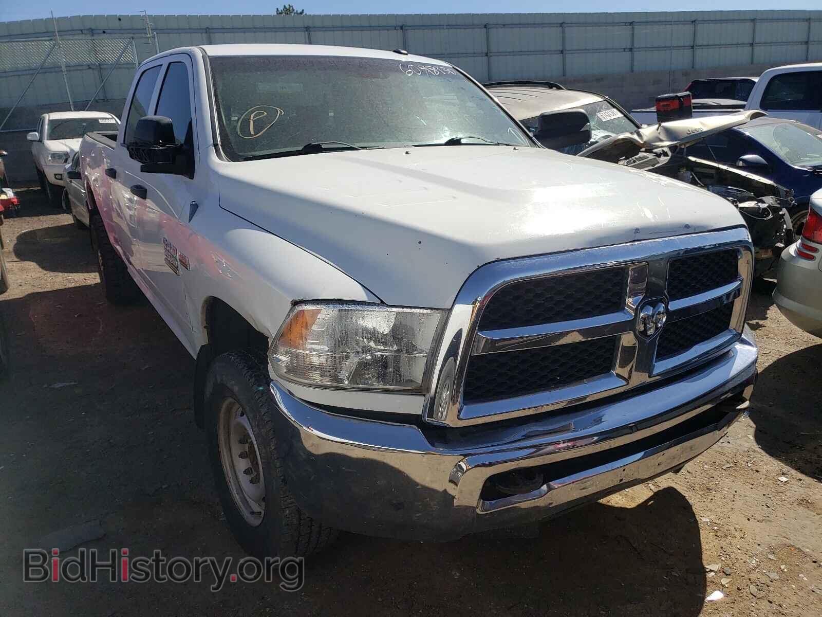 Photo 3C6TR5HT2DG592346 - RAM 2500 2013