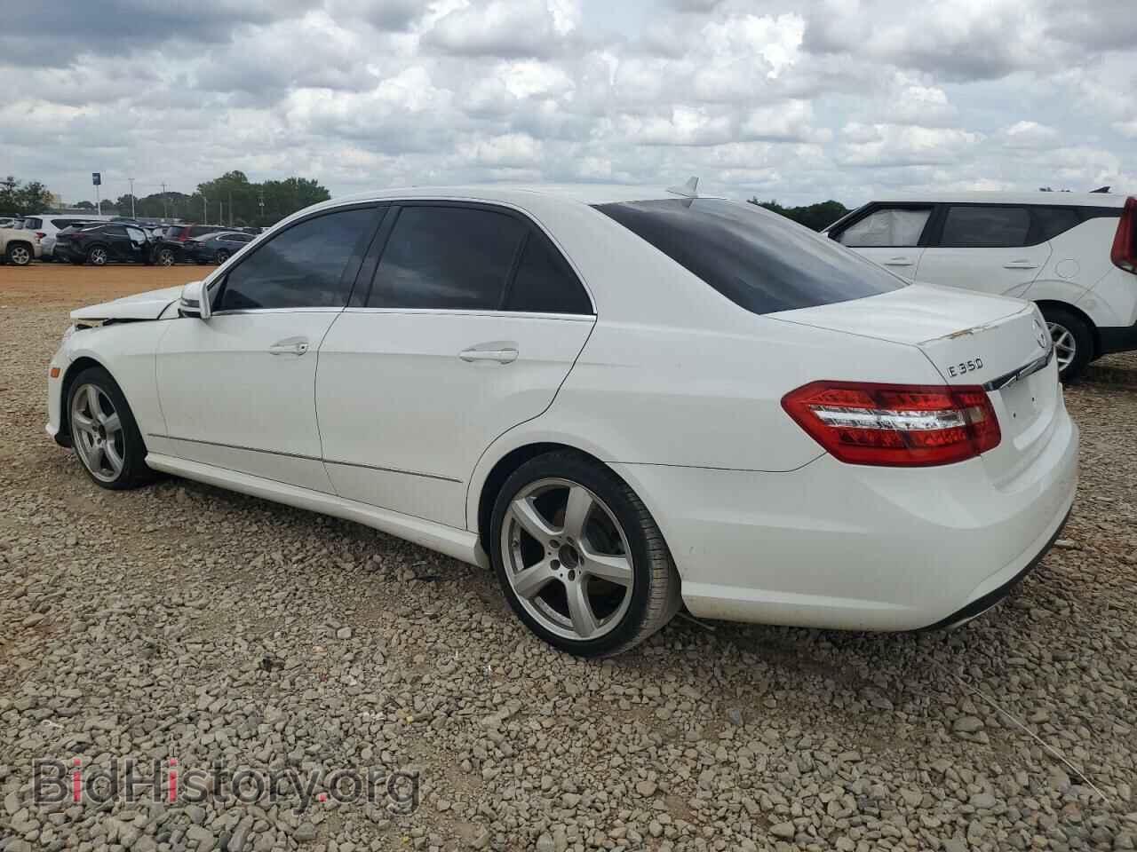 2013 MERCEDES-BENZ E-CLASS - VIN: WDDHF5KB8DA672973 - Фото 2