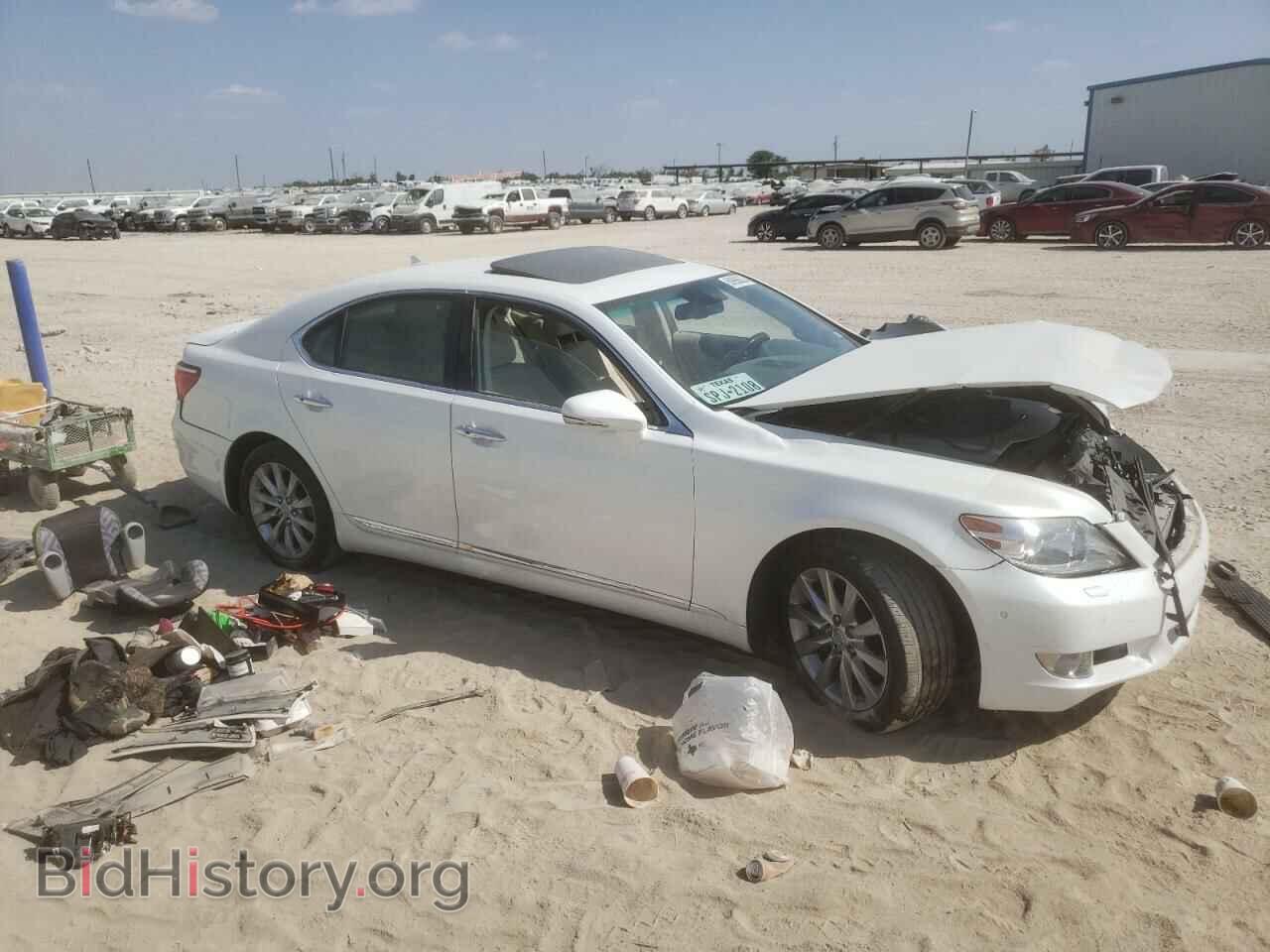 2012 LEXUS LS460 - VIN: JTHCL5EF2C5014700 - Photo 4