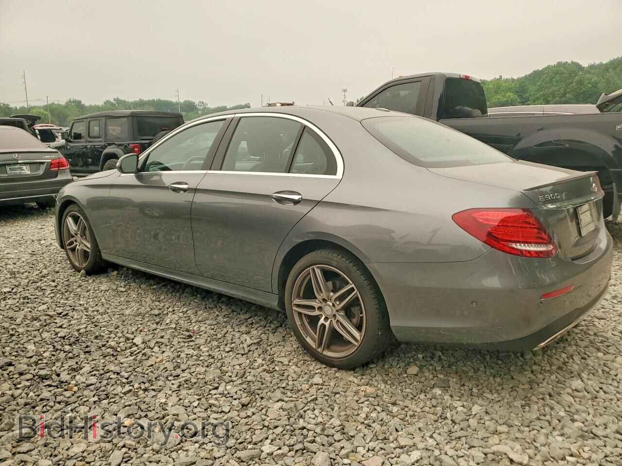 2017 MERCEDES-BENZ E-CLASS - VIN: WDDZF4KB2HA091540 - Фото 2