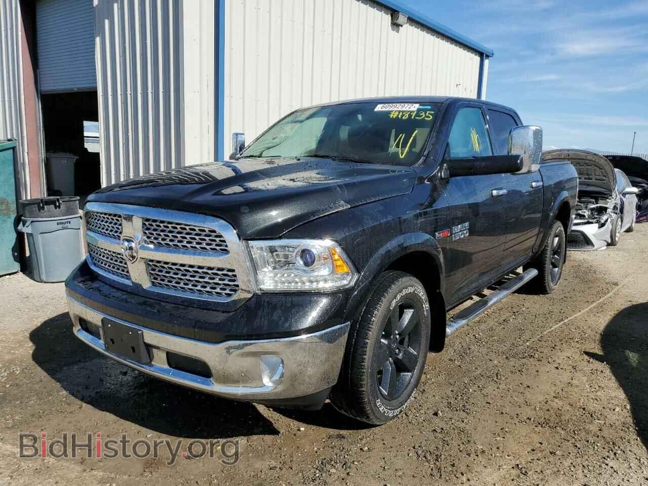 2017 RAM 1500 - VIN: 1C6RR7NM2HS879980 - Фото 2