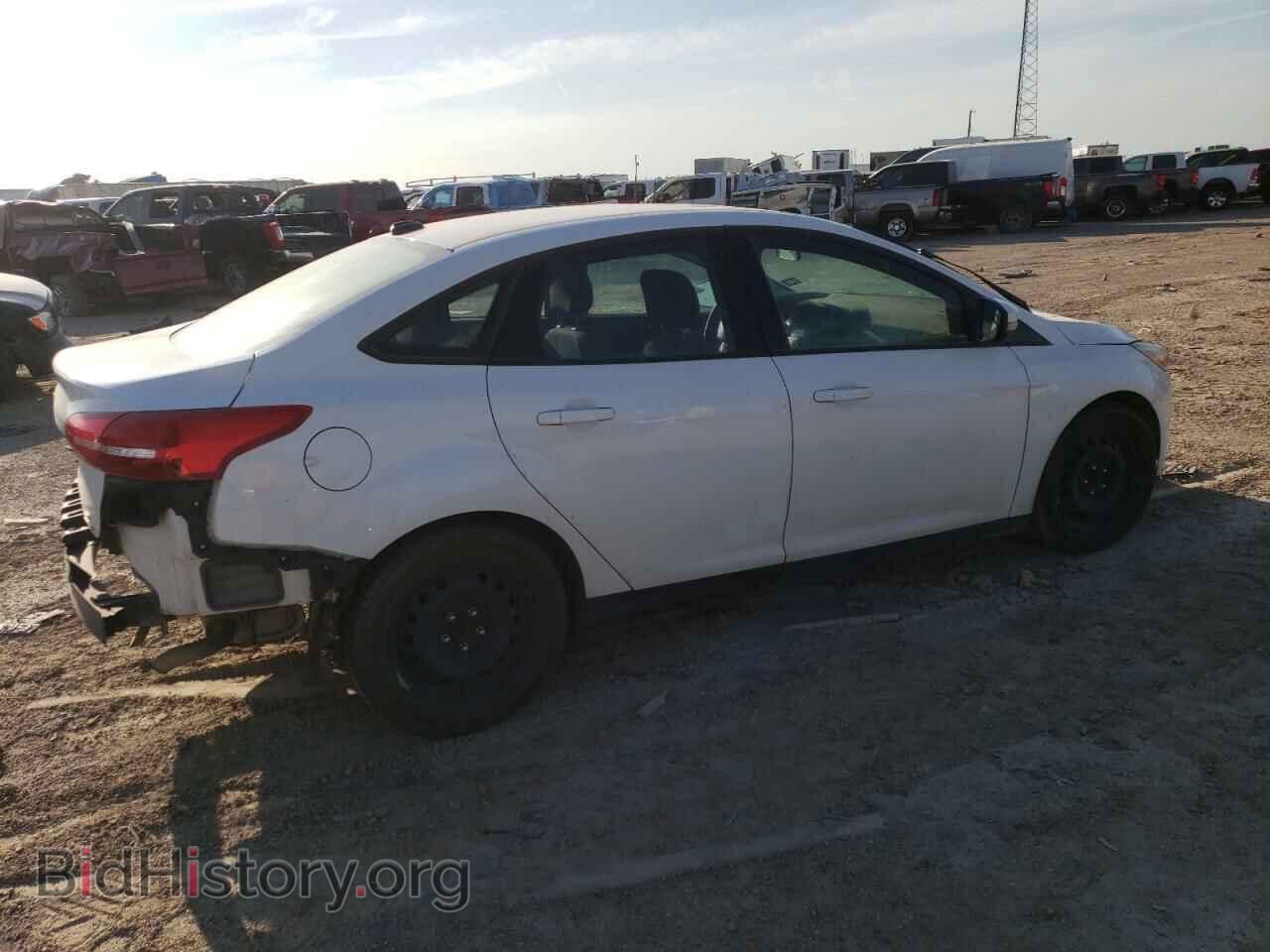 2016 FORD FOCUS - VIN: 1FADP3F29GL348210 - Фото 3