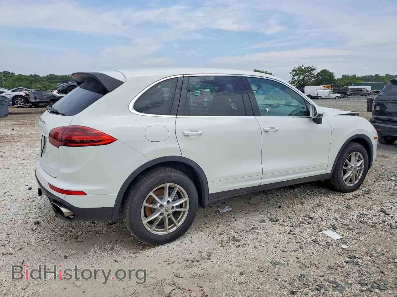 2016 PORSCHE CAYENNE - VIN: WP1AA2A27GLA05264 - Photo 3