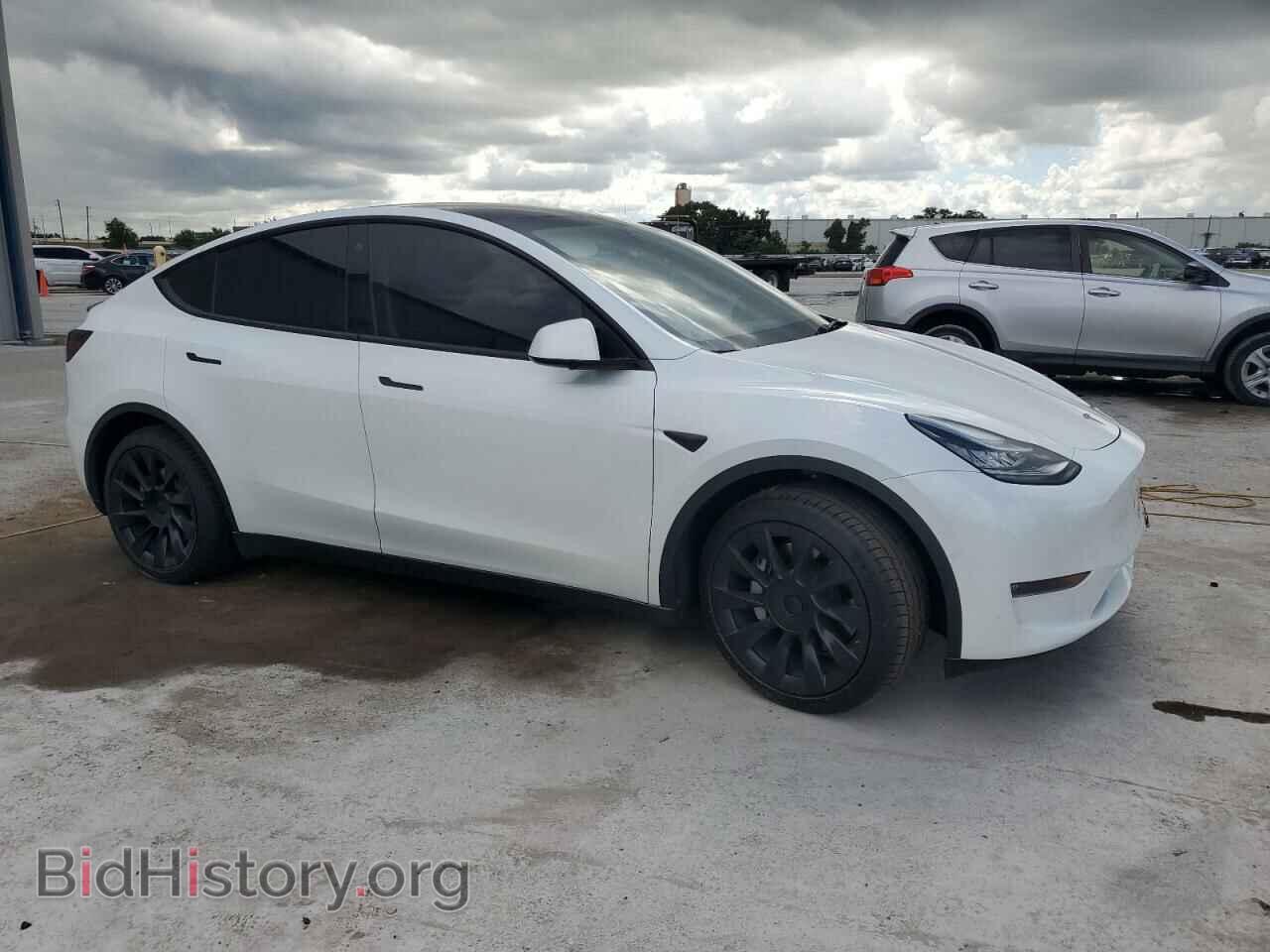 2022 TESLA MODEL Y - VIN: 7SAYGAEE8NF363697 - Фото 4
