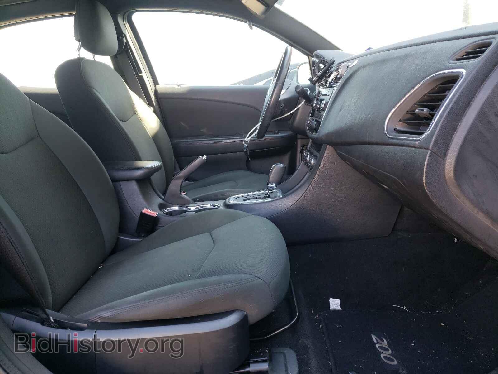 2012 CHRYSLER 200 - VIN: 1C3CCBBB7CN106813 - Фото 5