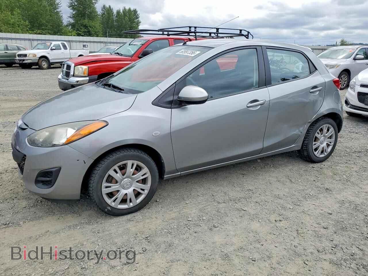 Фотография JM1DE1KZ7D0167904 - MAZDA 2 2013