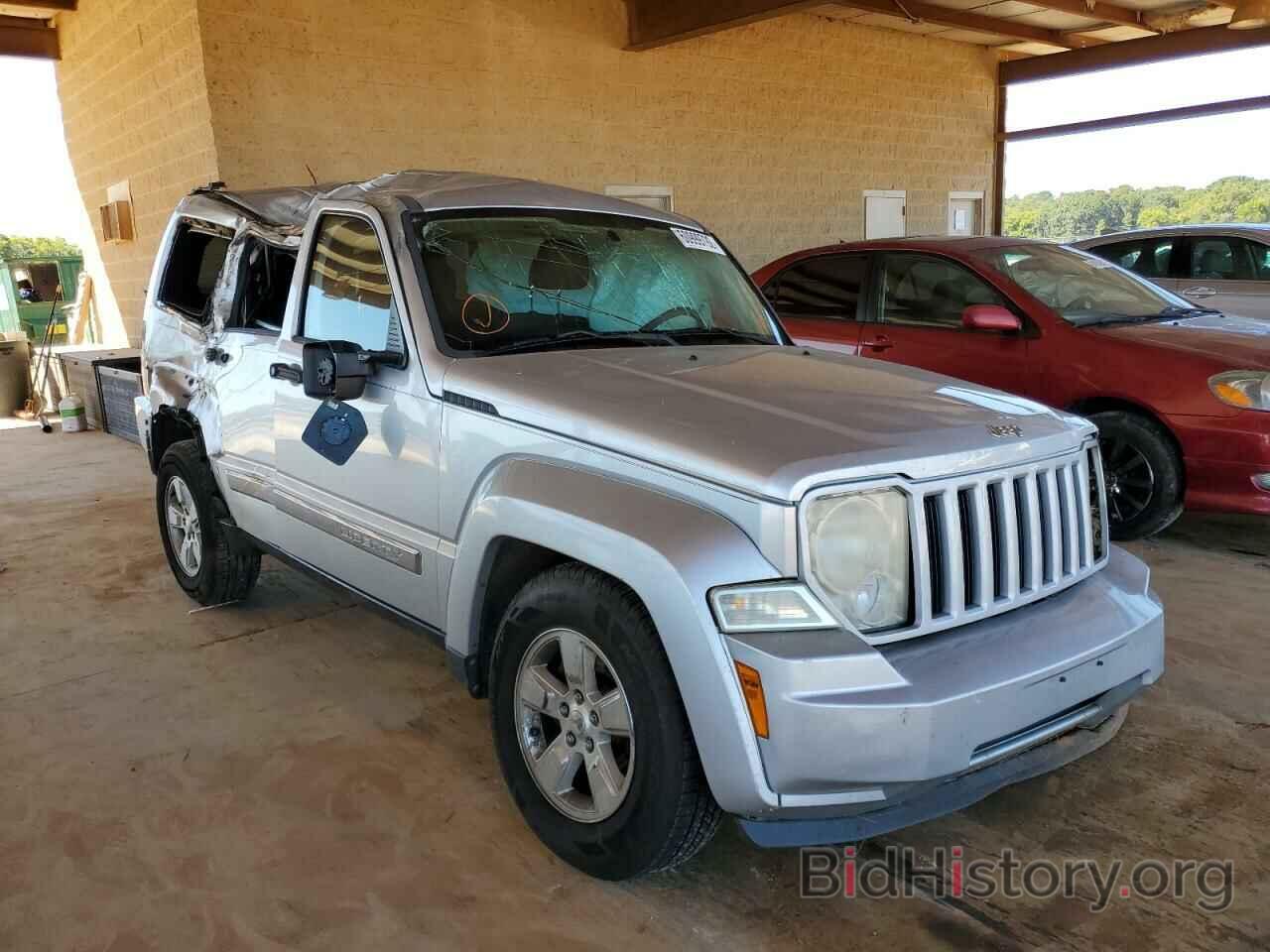 Фотография 1J4PP2GK8AW114558 - JEEP LIBERTY 2010