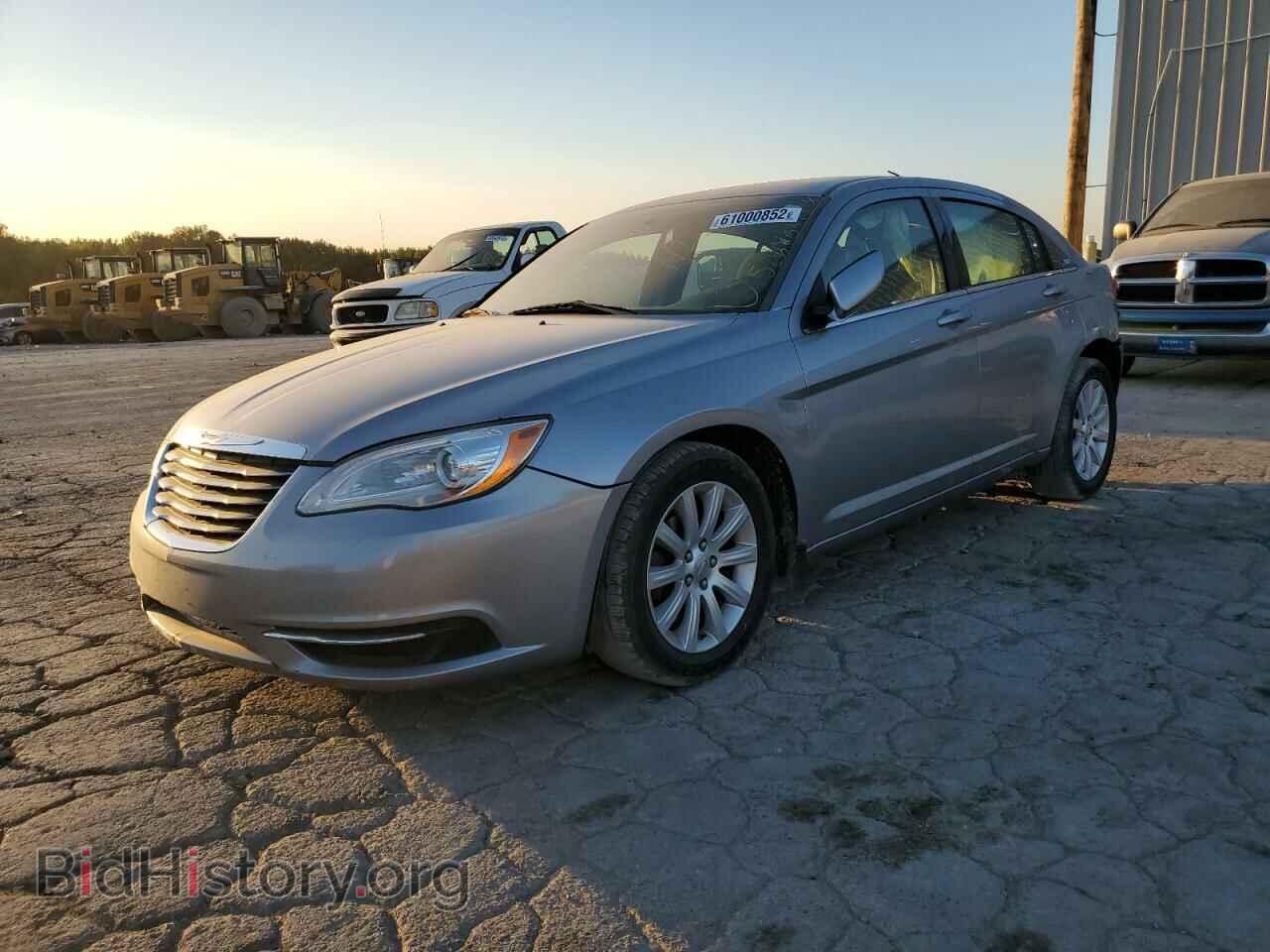 2014 CHRYSLER 200 - VIN: 1C3CCBBG5EN106727 - Фото 2