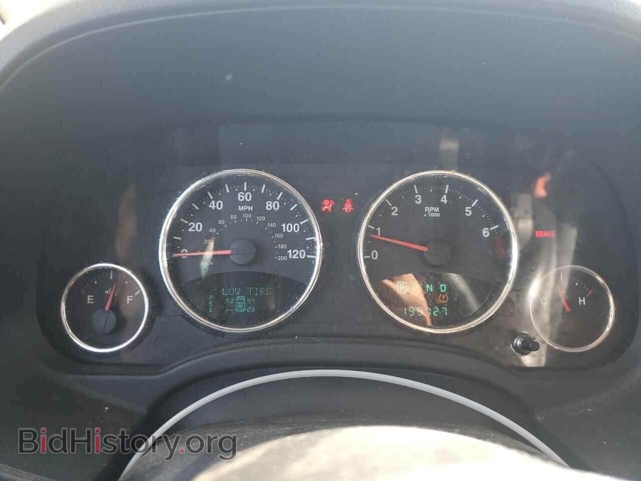 2012 JEEP COMPASS - VIN: 1C4NJCCB6CD592289 - Photo 9