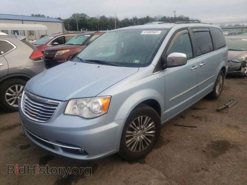 2013 Chrysler MINIVAN (VIN 2C4RC1CG8DR535277) — photo 2 of 10