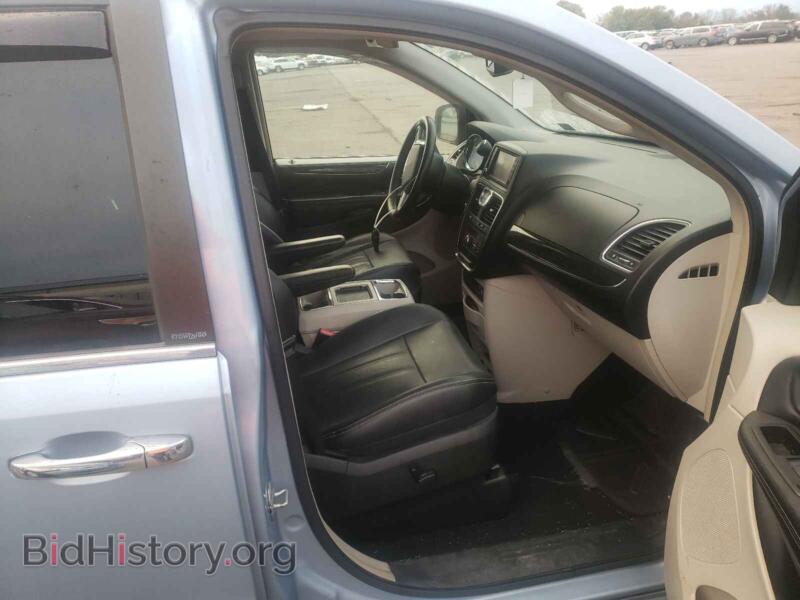 2013 Chrysler MINIVAN (VIN 2C4RC1CG8DR535277) — photo 5 of 10