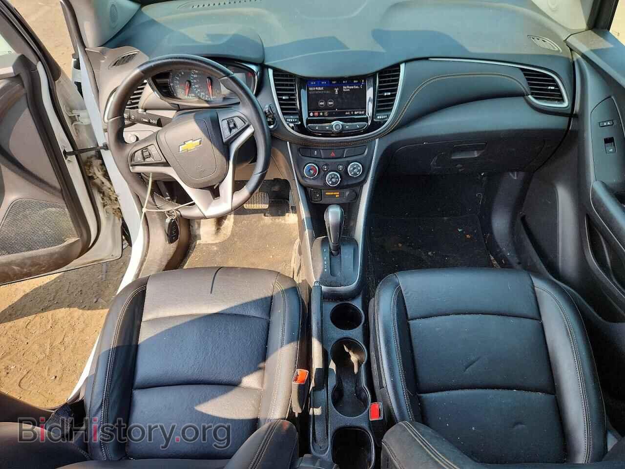 2021 CHEVROLET TRAX - VIN: KL7CJPSB2MB359603 - Photo 8