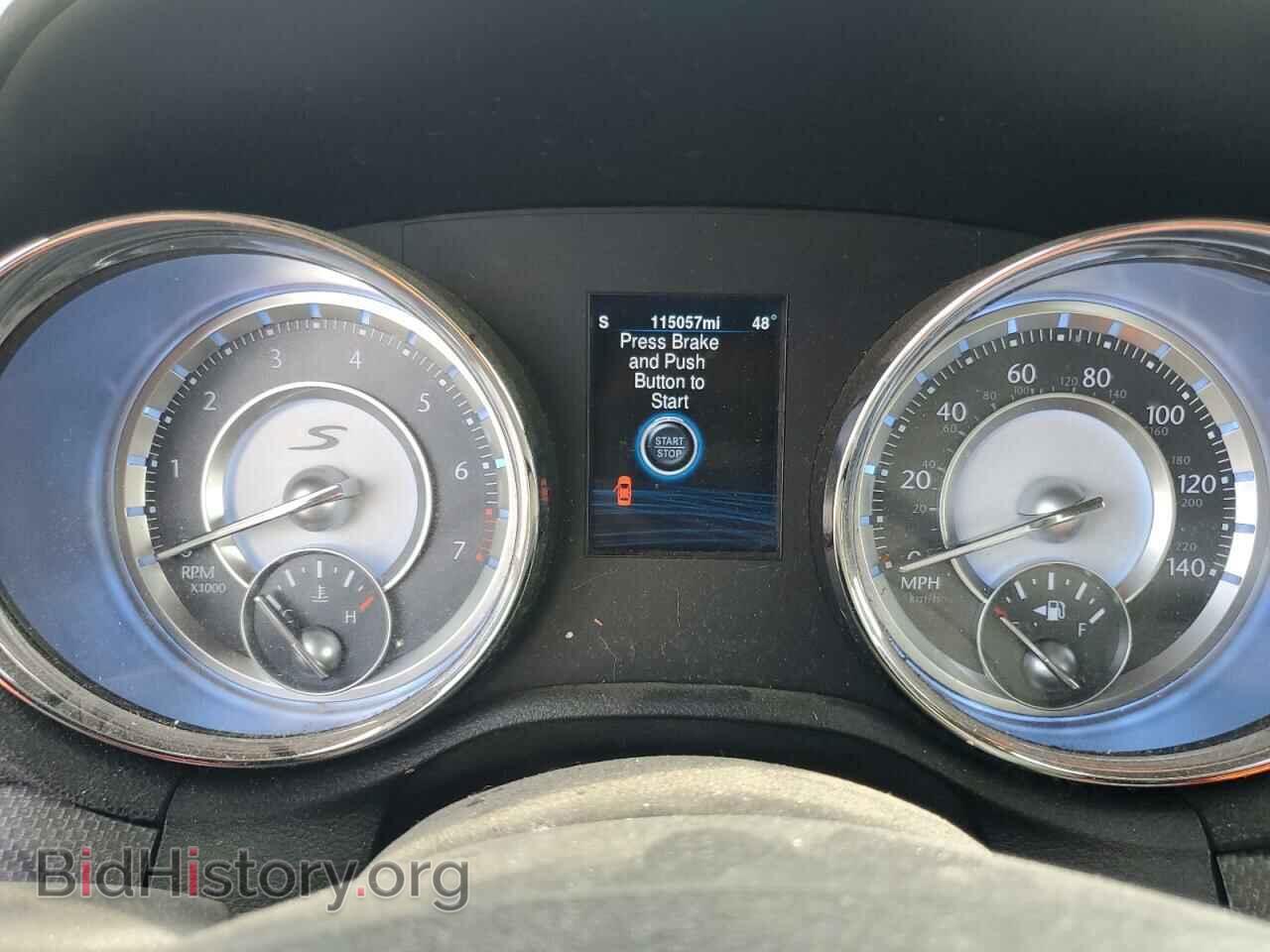 2014 CHRYSLER 300 - VIN: 2C3CCAGG5EH383762 - Фото 9