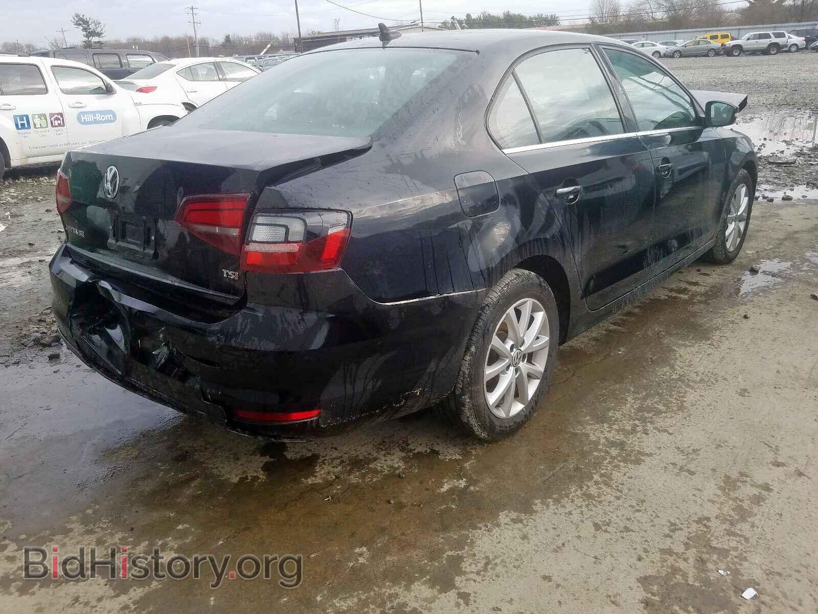 2017 VOLKSWAGEN JETTA - VIN: 3VWDB7AJ1HM367166 - Фото 4