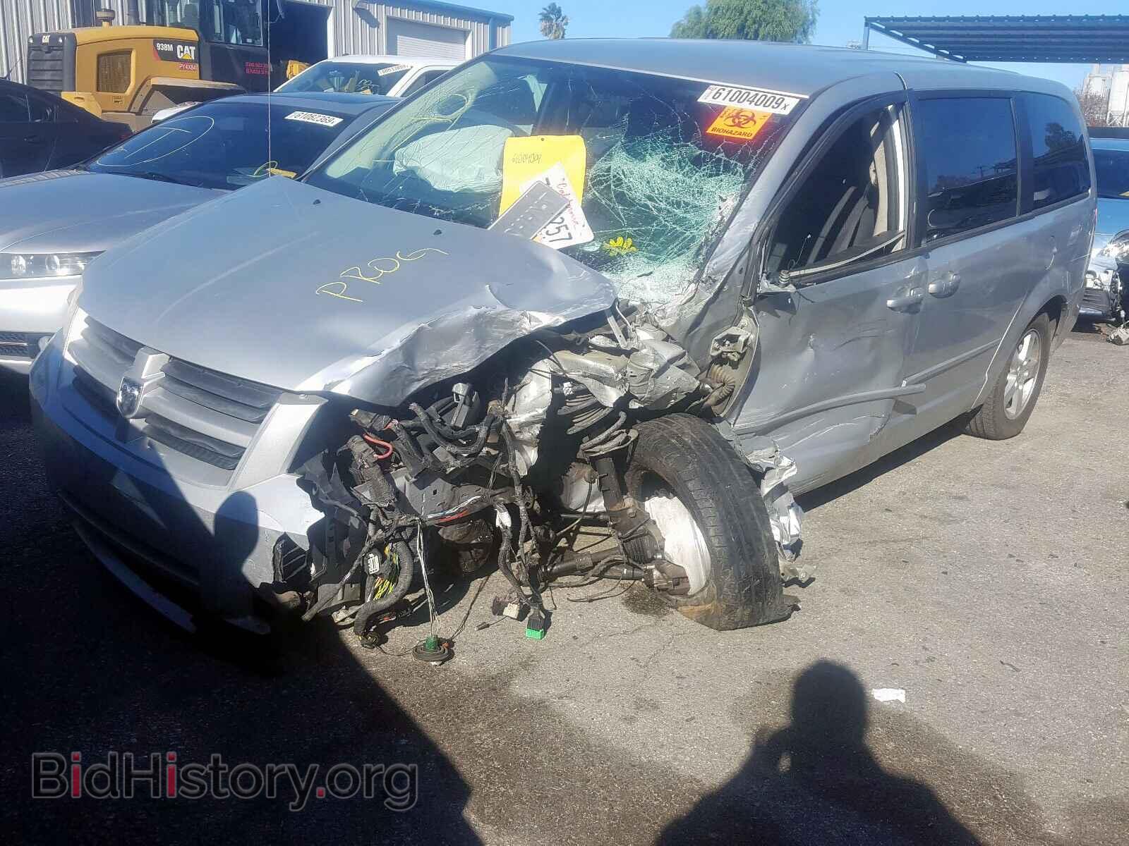 2010 DODGE CARAVAN - VIN: 2D4RN4DE6AR488211 - Photo 2