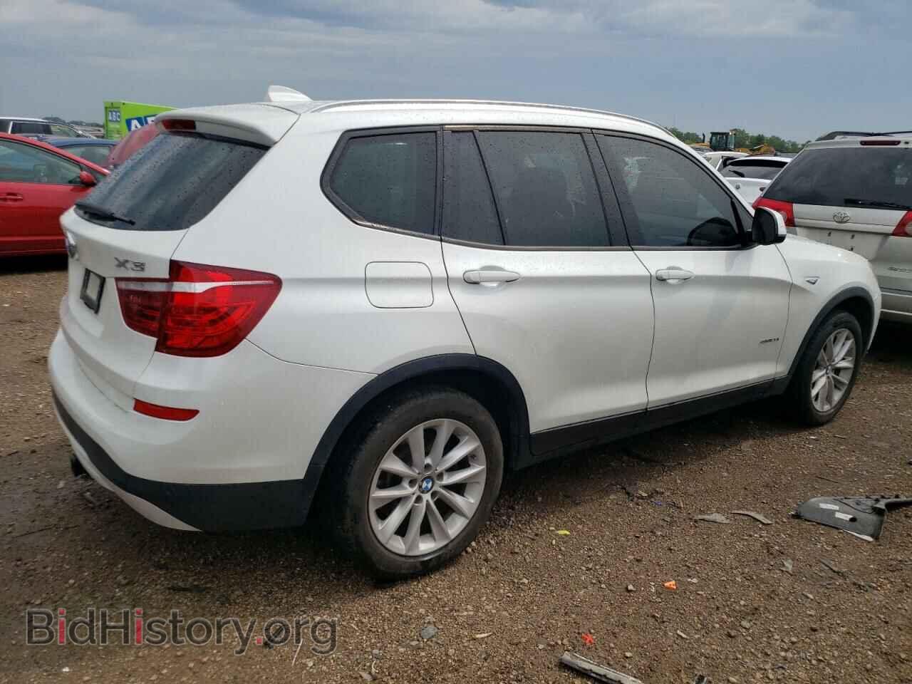 2017 BMW X3 - VIN: 5UXWZ7C32H0X39721 - Фото 3