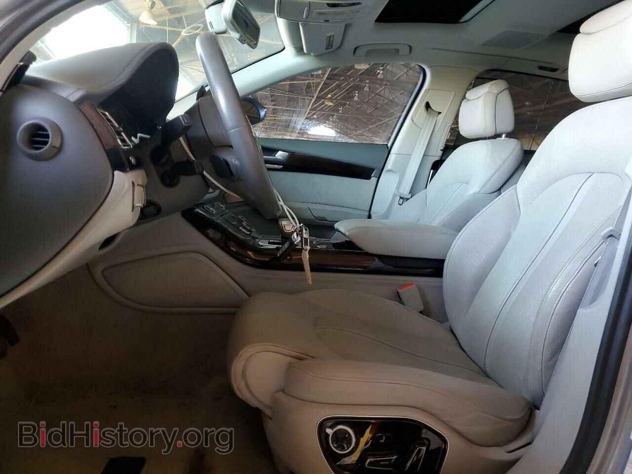 2012 AUDI A8 - VIN: WAURVAFD0CN028037 - Фото 7