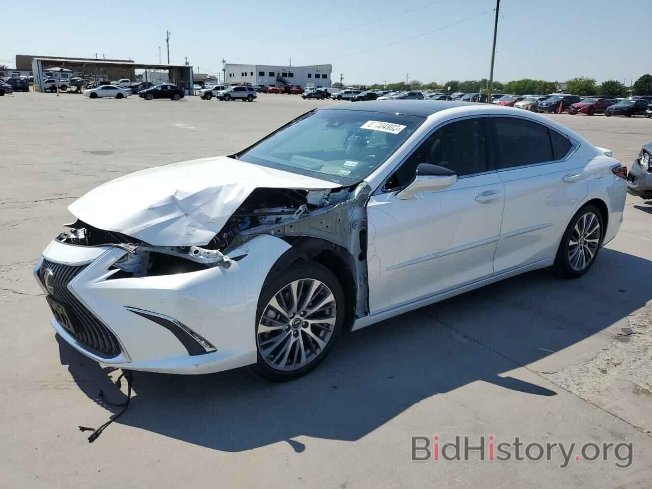 Photo 58ABZ1B11KU024561 - LEXUS ES350 2019