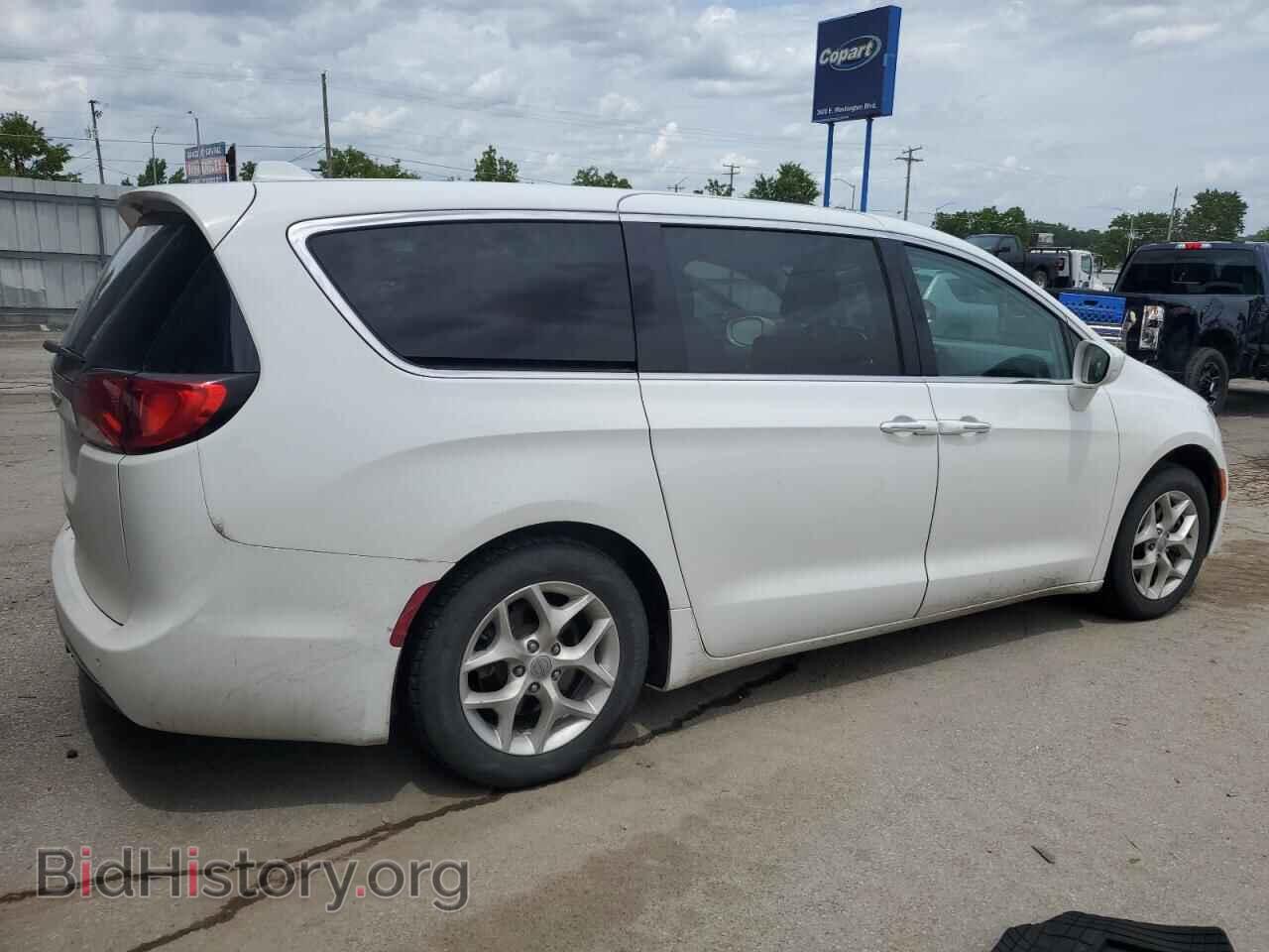 2018 CHRYSLER PACIFICA - VIN: 2C4RC1FG7JR125948 - Фото 3