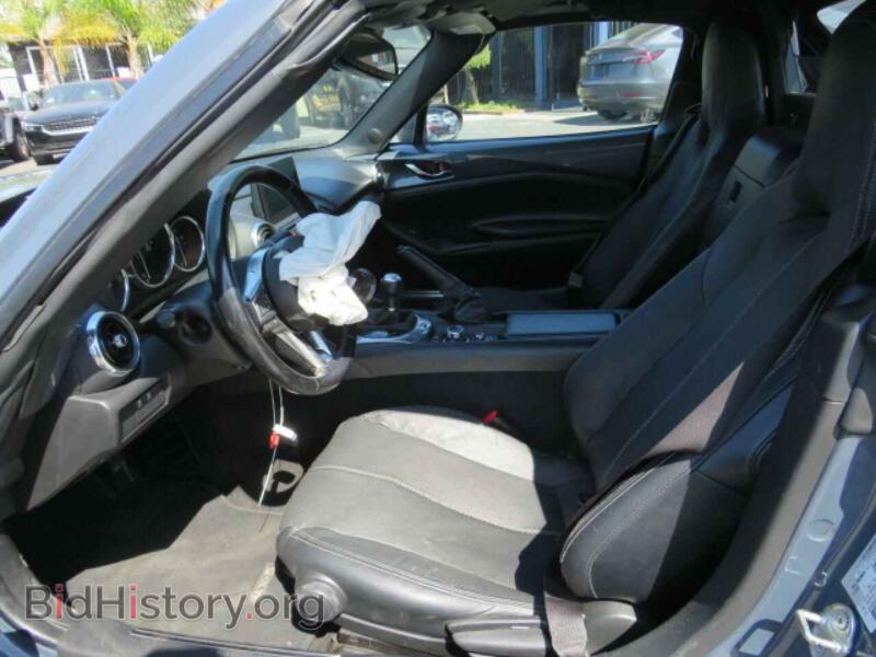 2020 Mazda MX5 (VIN JM1NDAM77L0411259) — фото 8 из 9