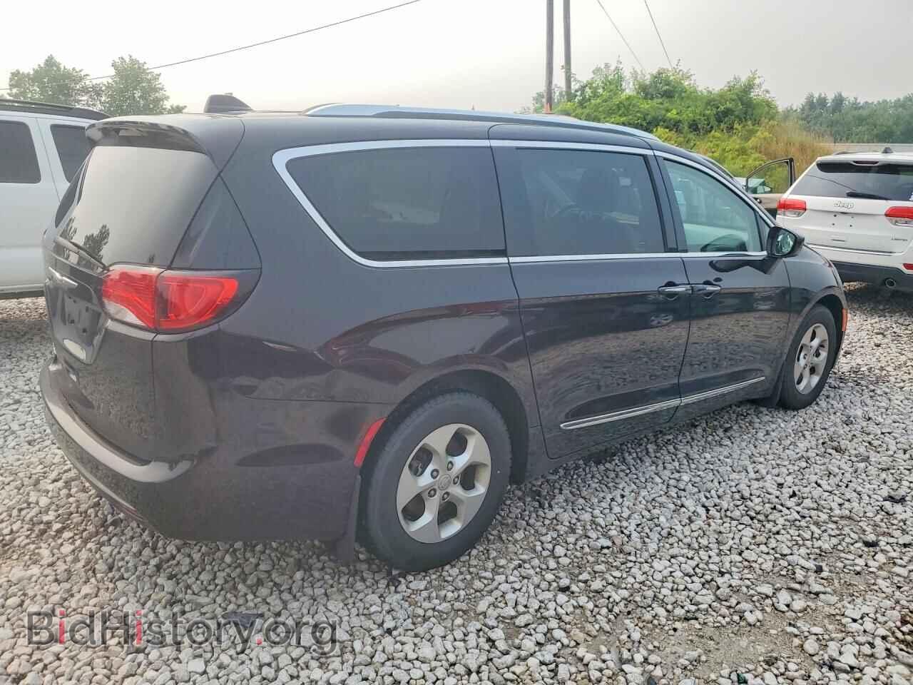 2017 CHRYSLER PACIFICA - VIN: 2C4RC1EG2HR577124 - Photo 3