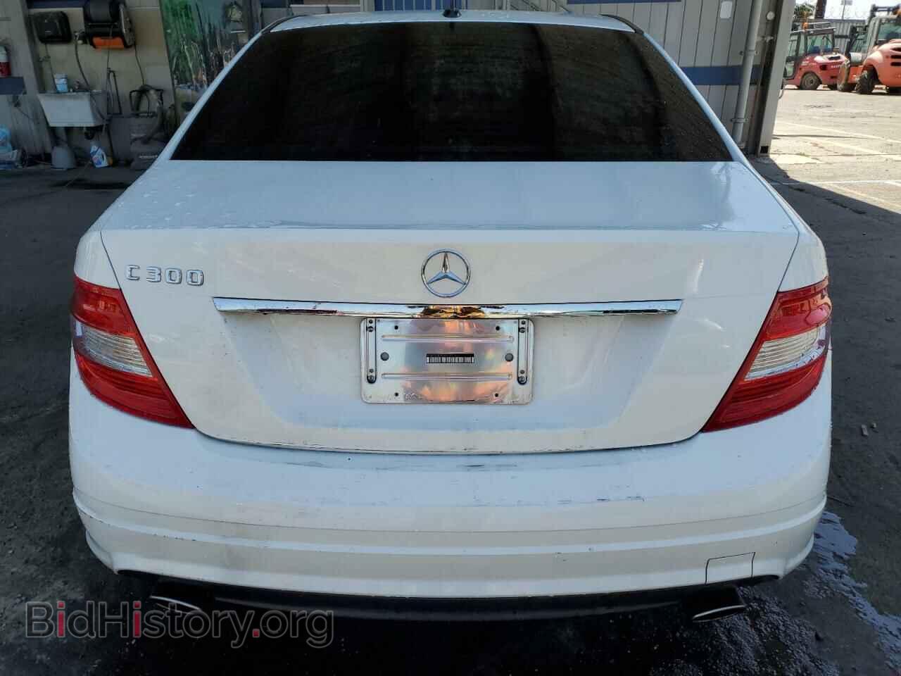 2010 MERCEDES-BENZ C-CLASS - VIN: WDDGF5EB2AR100365 - Фото 6