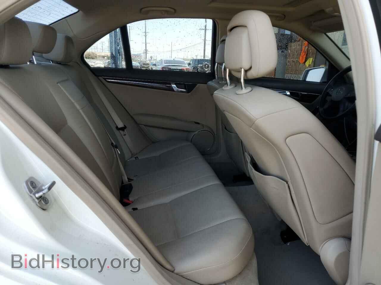 2010 MERCEDES-BENZ C-CLASS - VIN: WDDGF5EB2AR100365 - Фото 10
