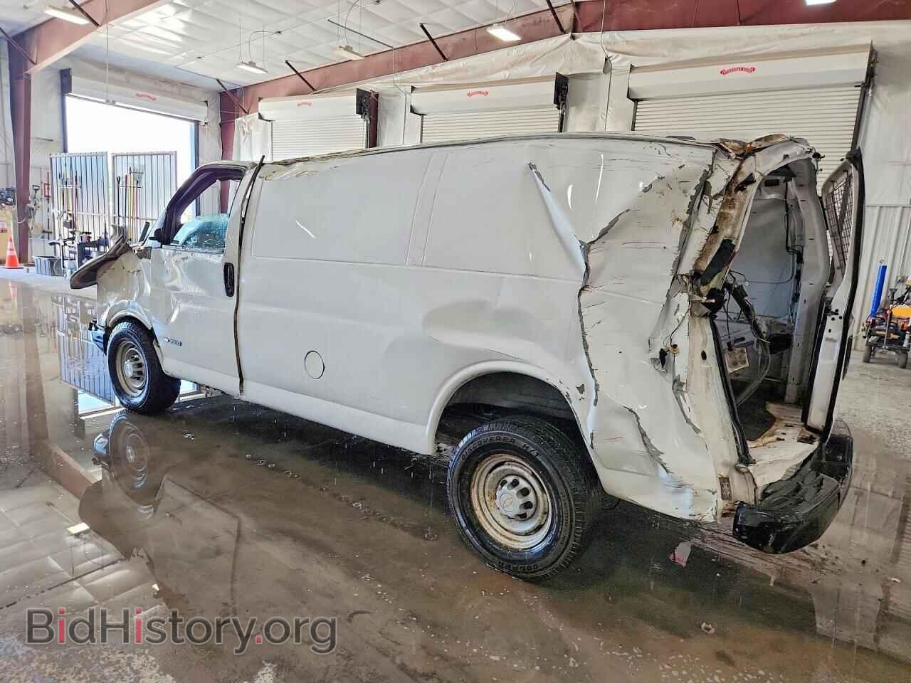 2006 CHEVROLET EXPRESS - VIN: 1GCHG35U561241910 - Фото 2