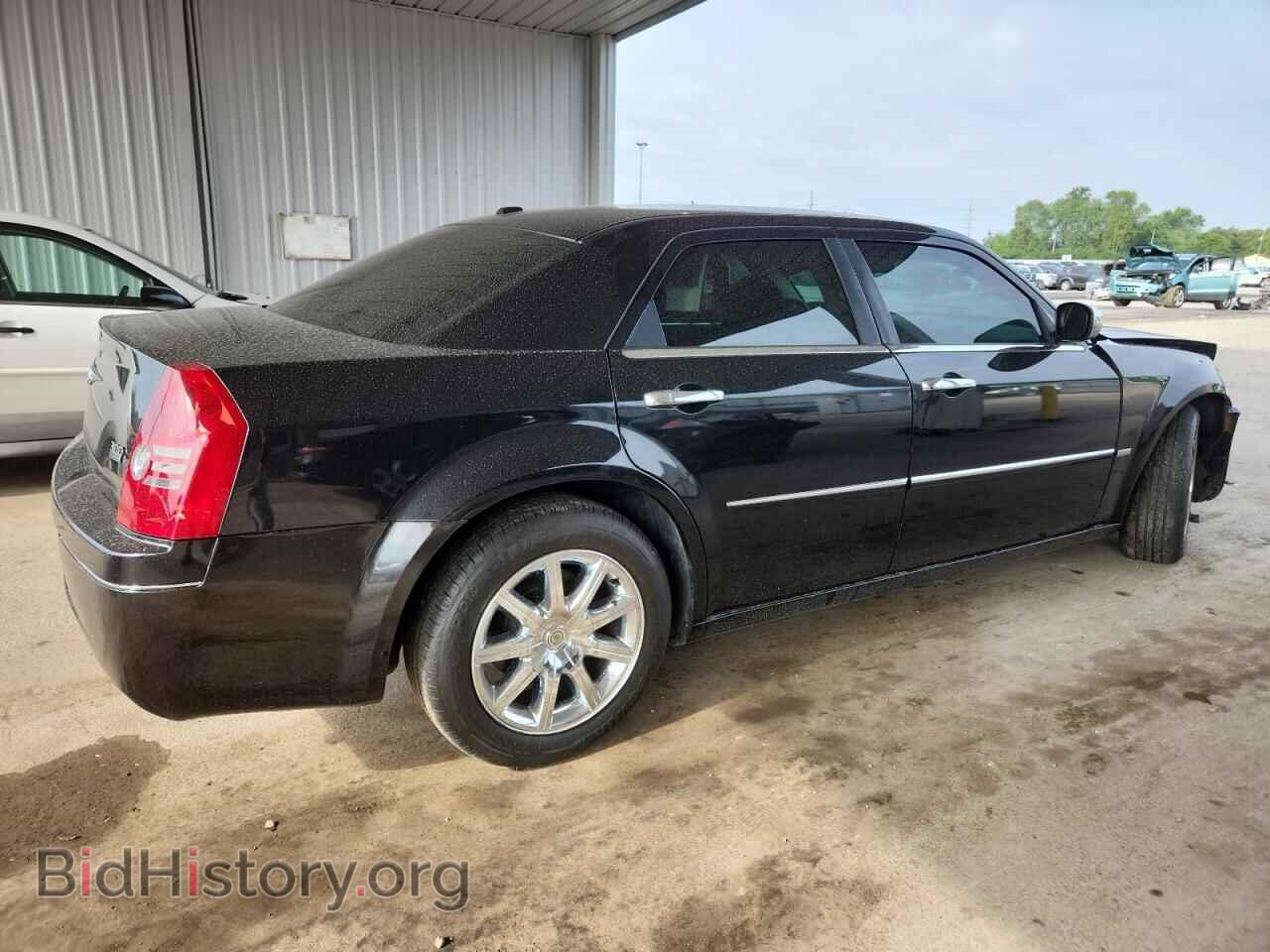 2010 CHRYSLER 300 - VIN: 2C3CA5CV2AH281072 - Фото 3
