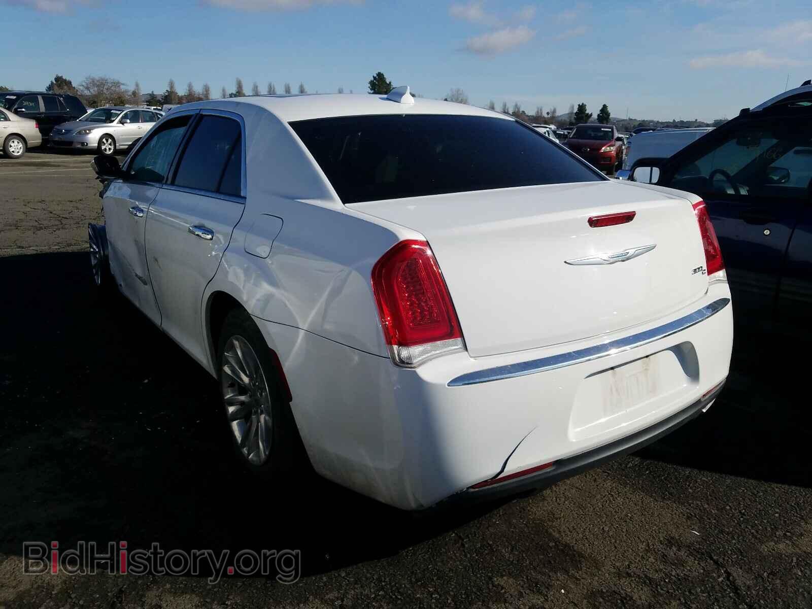 2016 CHRYSLER 300 - VIN: 2C3CCAEG0GH269092 - Фото 3
