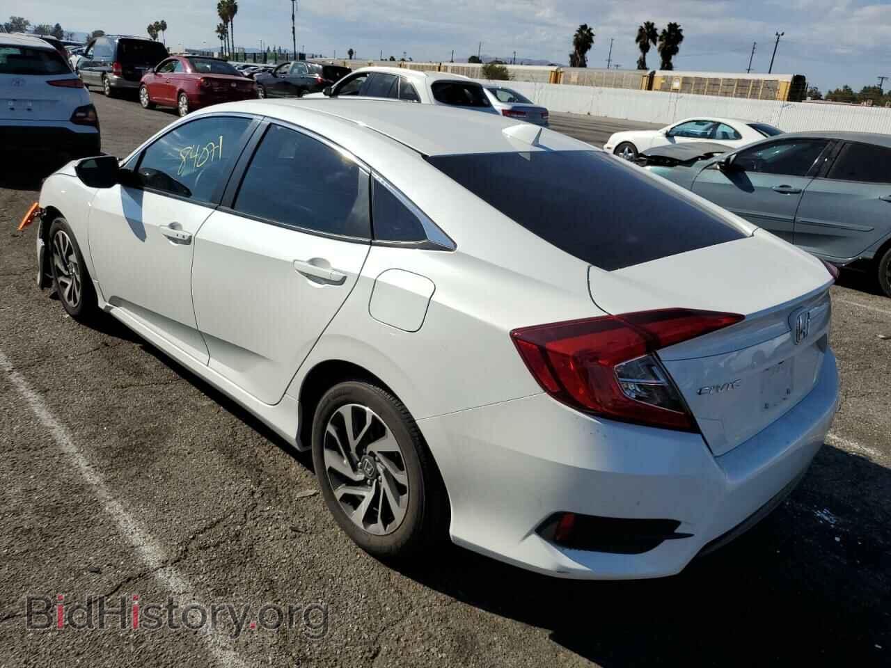 2017 HONDA CIVIC - VIN: 2HGFC2F78HH555532 - Фото 3