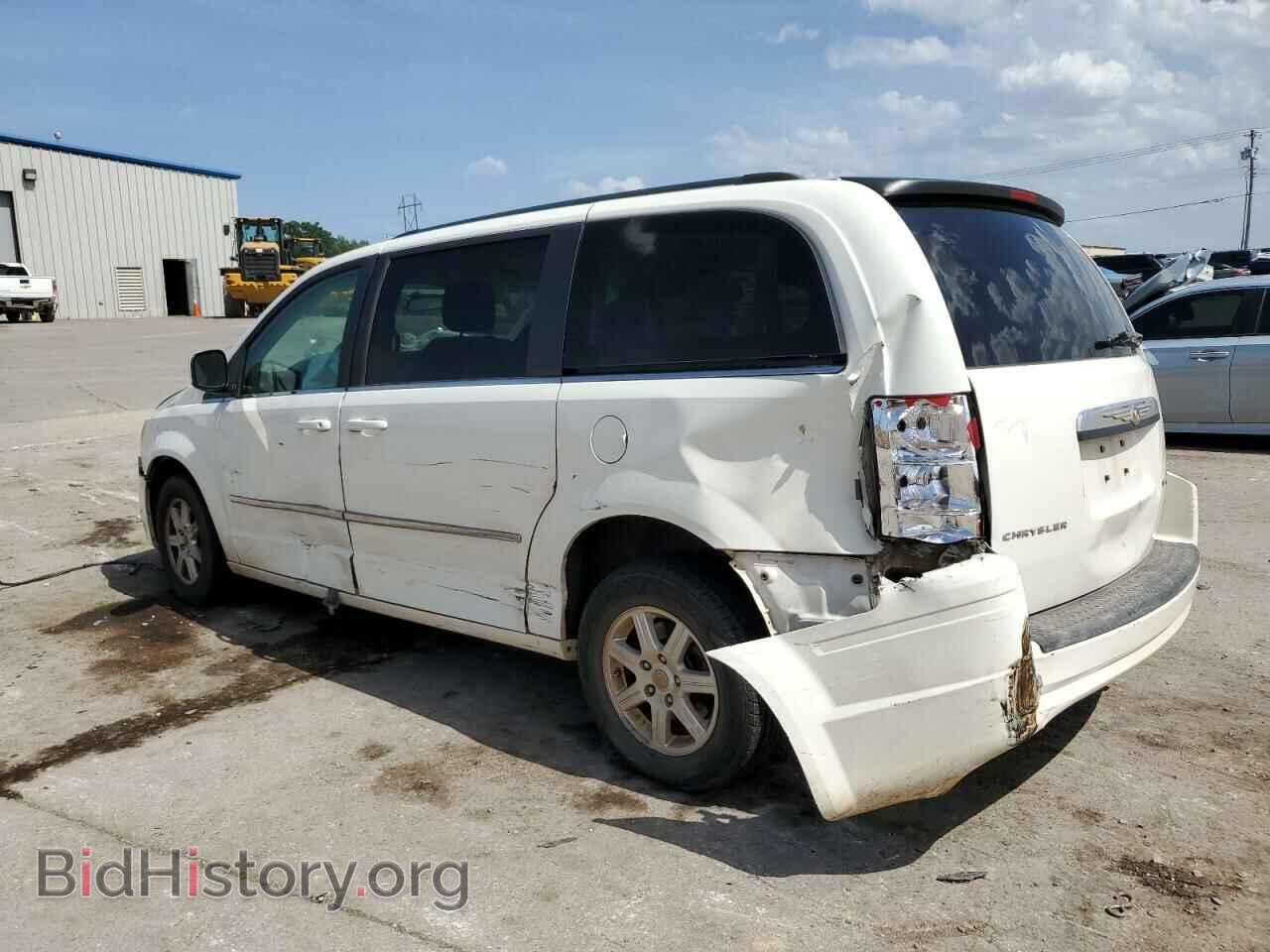 2010 CHRYSLER MINIVAN - VIN: 2A4RR5D16AR479068 - Photo 2
