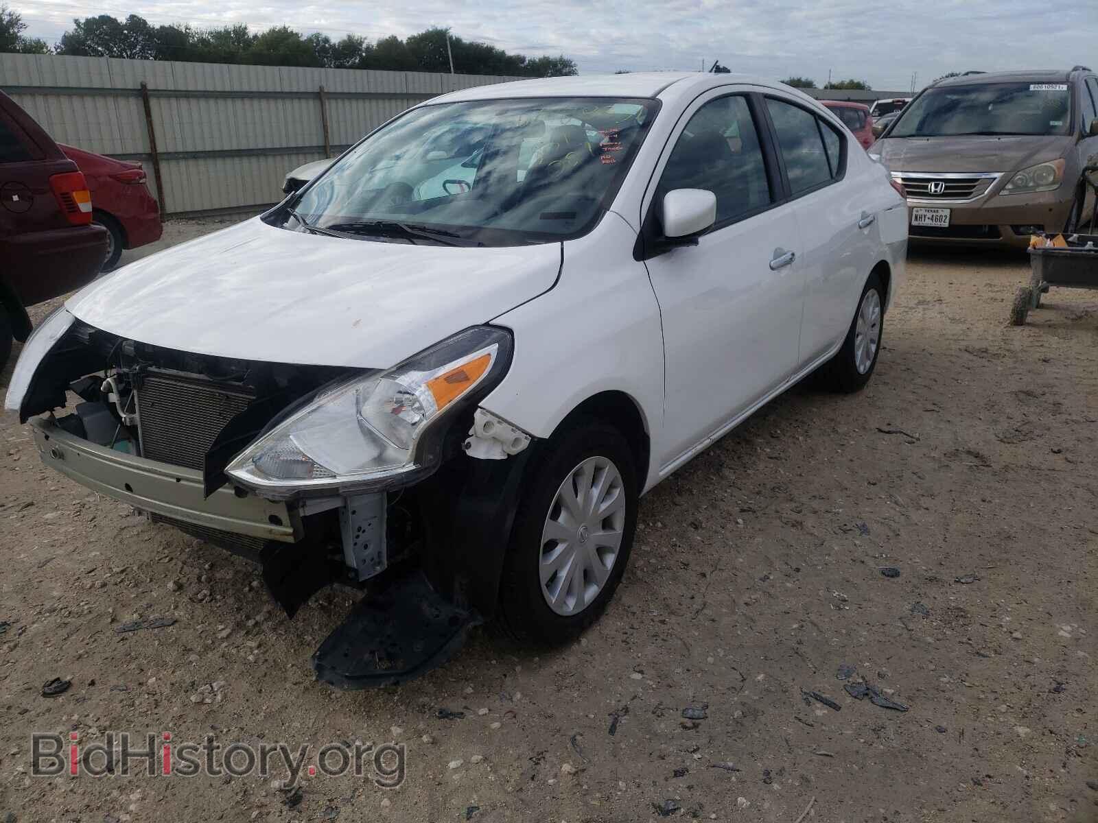 2019 NISSAN VERSA - VIN: 3N1CN7AP3KL851009 - Фото 2