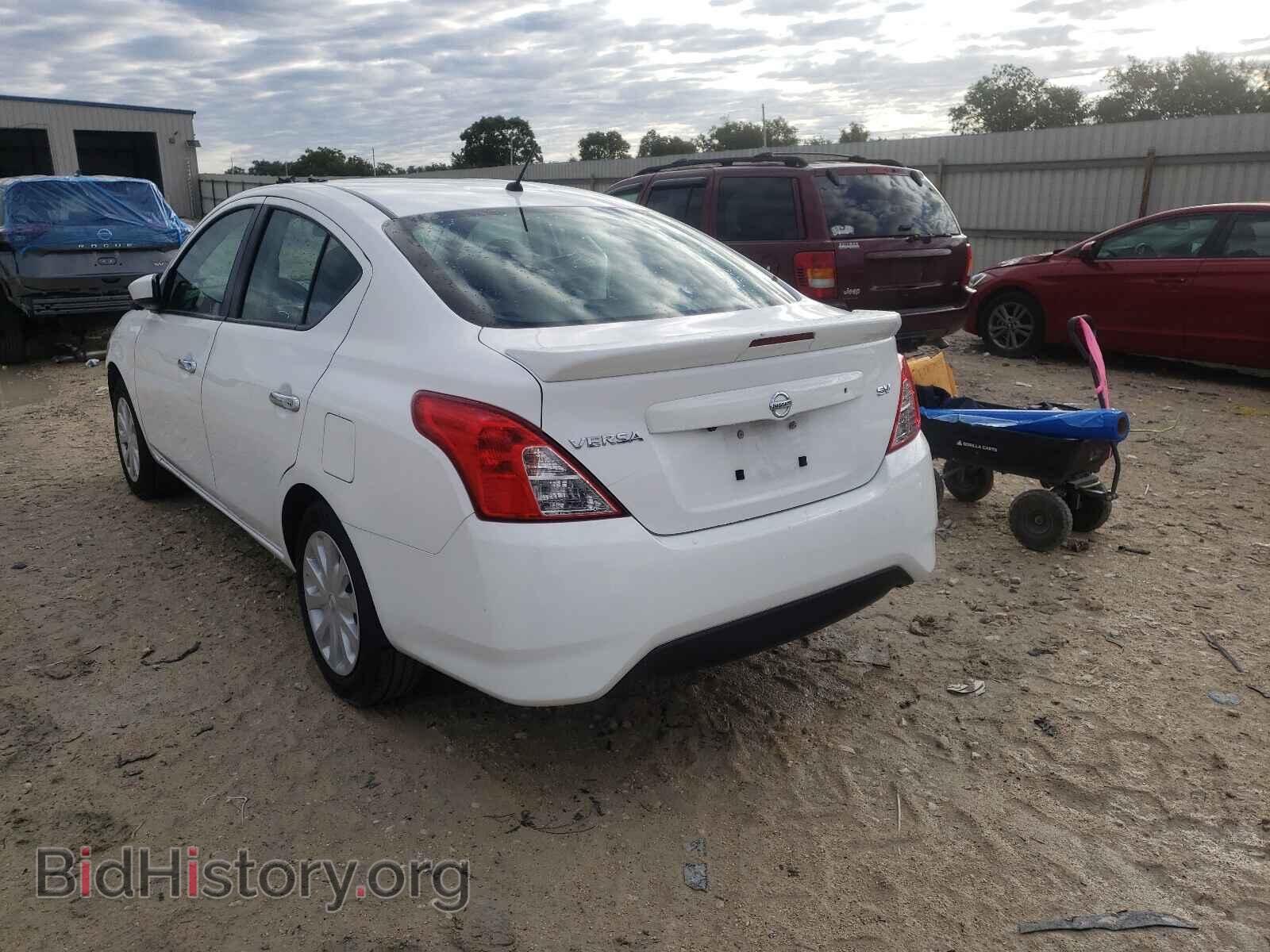2019 NISSAN VERSA - VIN: 3N1CN7AP3KL851009 - Фото 3