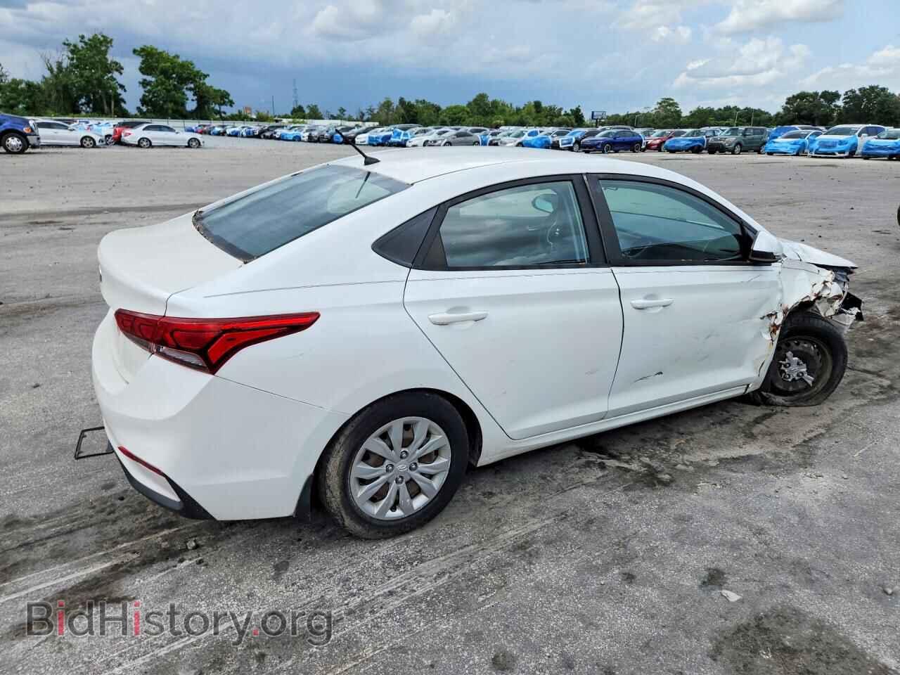 2019 HYUNDAI ACCENT - VIN: 3KPC24A34KE077018 - Фото 3