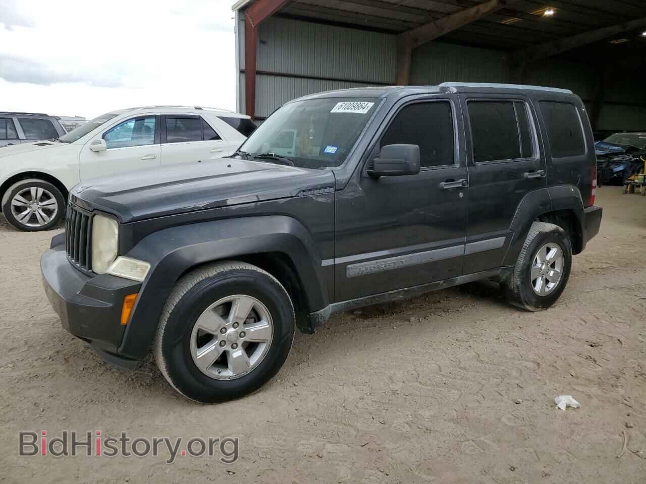 Photo 1J4PP2GK6BW580281 - JEEP LIBERTY 2011
