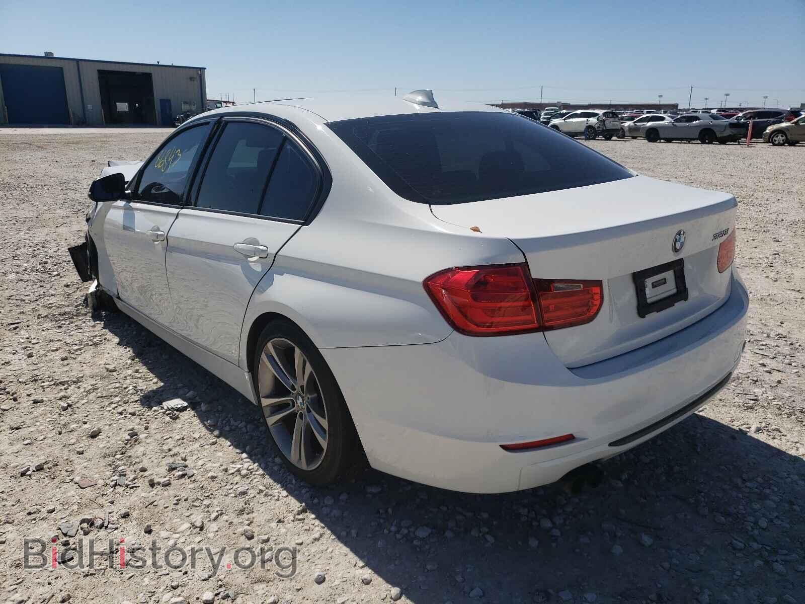 2012 BMW 3 SERIES - VIN: WBA3A5C53CF258932 - Фото 3
