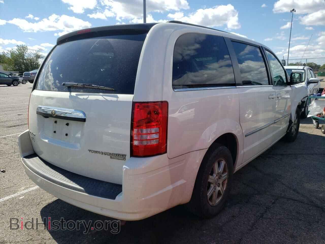 2010 CHRYSLER MINIVAN - VIN: 2A4RR5D14AR305452 - Фото 4