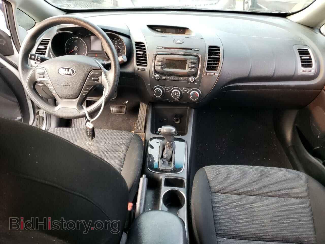2017 KIA FORTE - VIN: 3KPFK4A73HE101964 - Фото 8