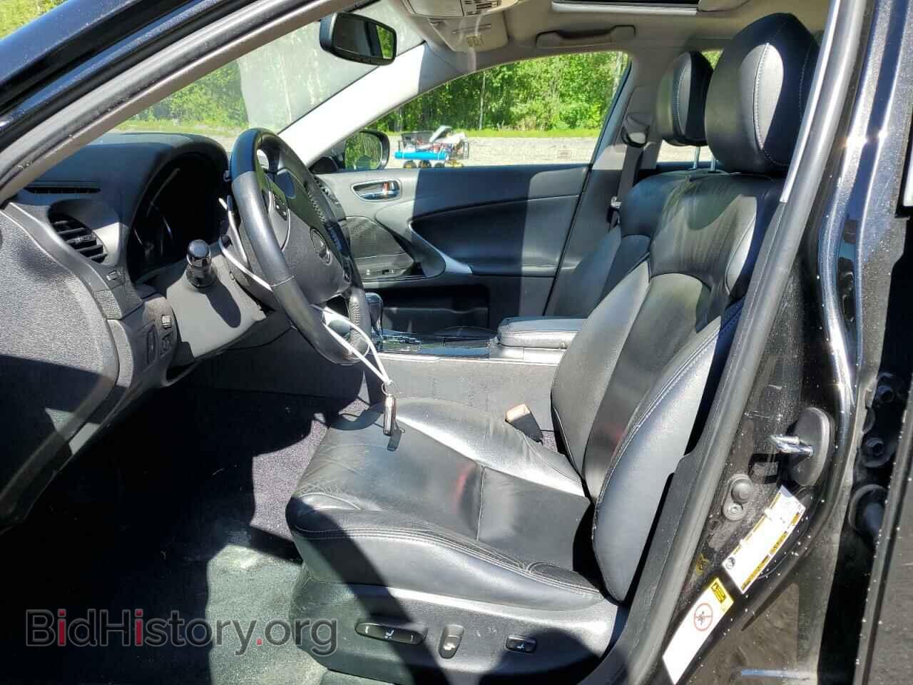 2011 LEXUS IS - VIN: JTHCF5C28B5051000 - Фото 7