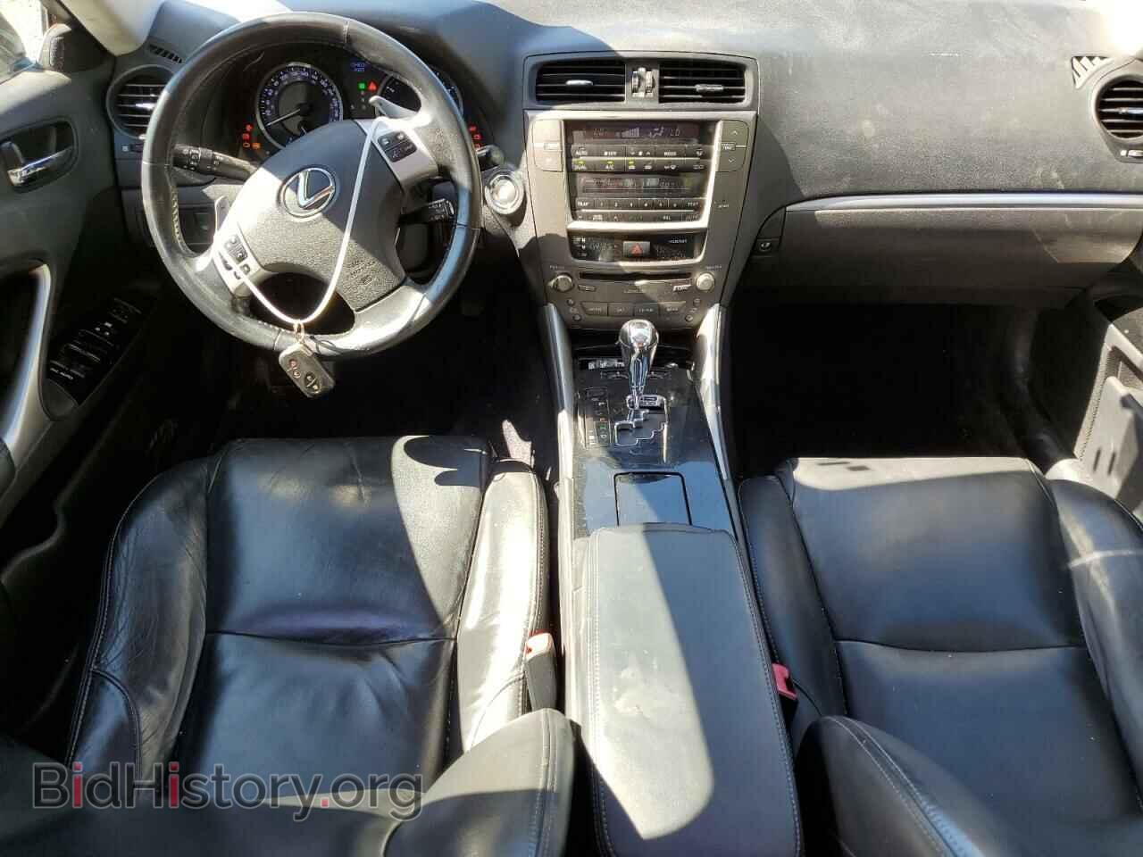2011 LEXUS IS - VIN: JTHCF5C28B5051000 - Фото 8