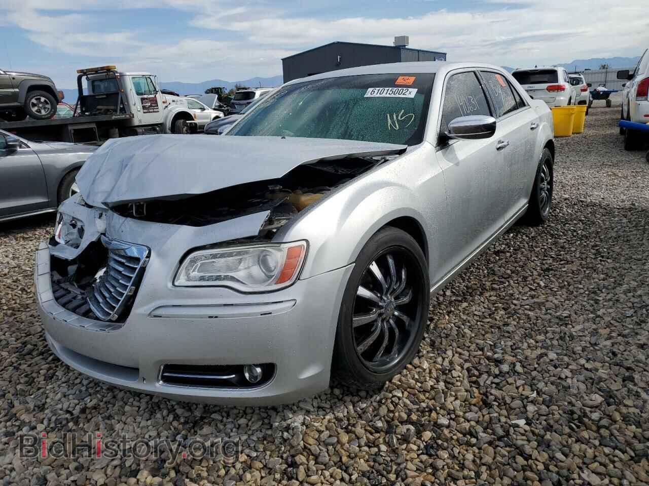 2012 CHRYSLER 300 - VIN: 2C3CCACG3CH249920 - Фото 2