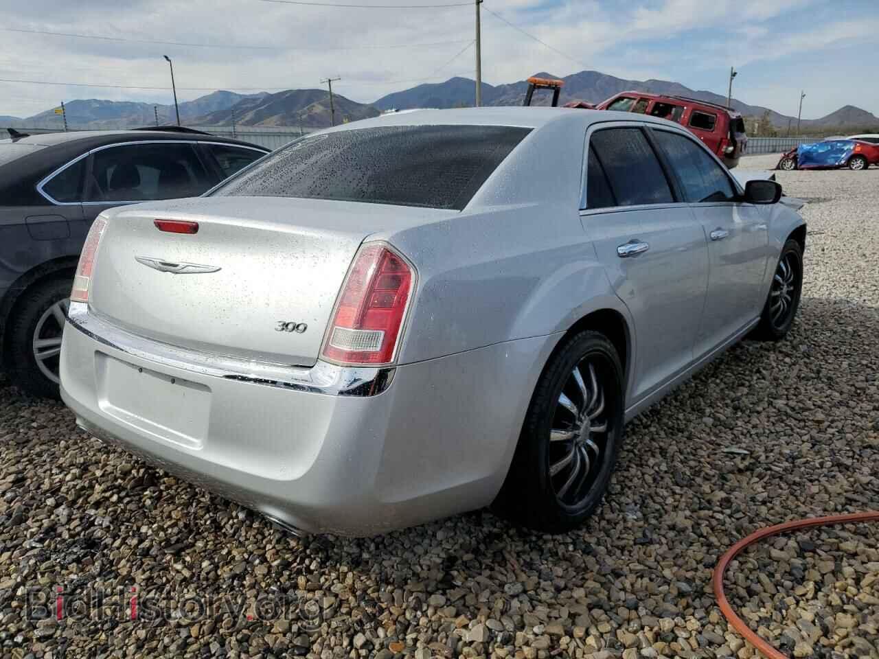 2012 CHRYSLER 300 - VIN: 2C3CCACG3CH249920 - Фото 4